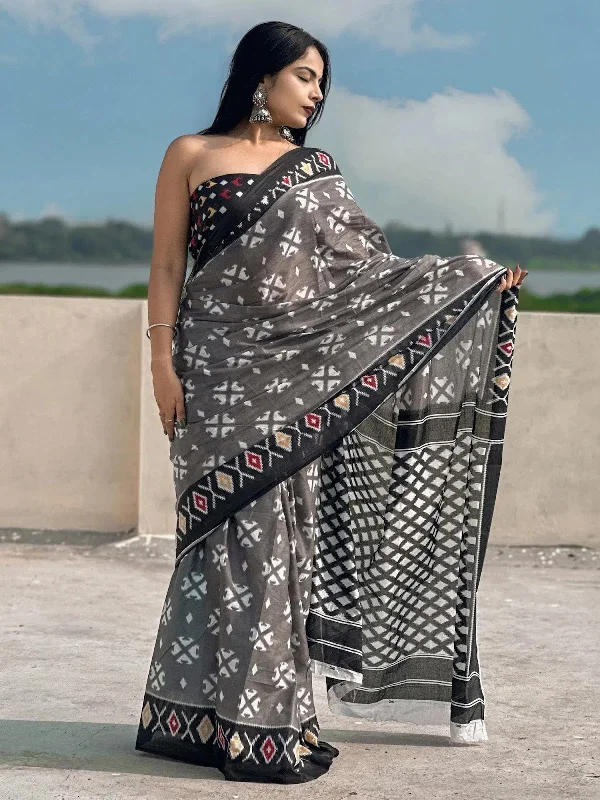 Saree Mall Women's Cotton Grey Printed Designer Saree With Blouse Piece-MINAXI1306 Everyday Stylish Blouse Saree Mall Women's Cotton Grey Printed Designer Saree With Blouse Piece-MINAXI1306 Everyday Stylish Blouse