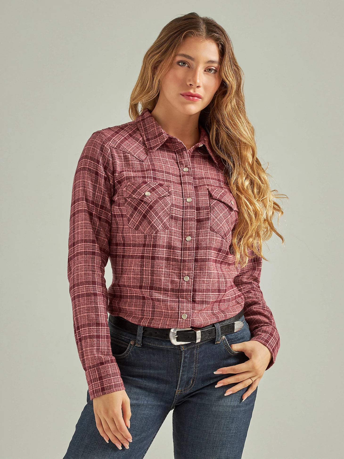 Women's Essential Long Sleeve Flannel Plaid Western Snap Shirt In Ash Rose-- Solid Print Embellished