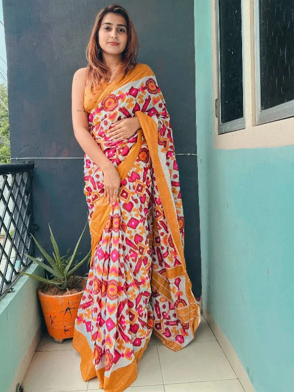 Saree Mall Women's Cotton Off White Printed Designer Saree With Blouse Piece-MINAXI1504 Soft Pastel Blouse Saree Mall Women's Cotton Off White Printed Designer Saree With Blouse Piece-MINAXI1504 Soft Pastel Blouse