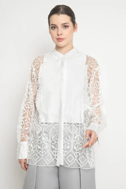 Mina Shirt in White-- Polka Dot Checkered Tartan
