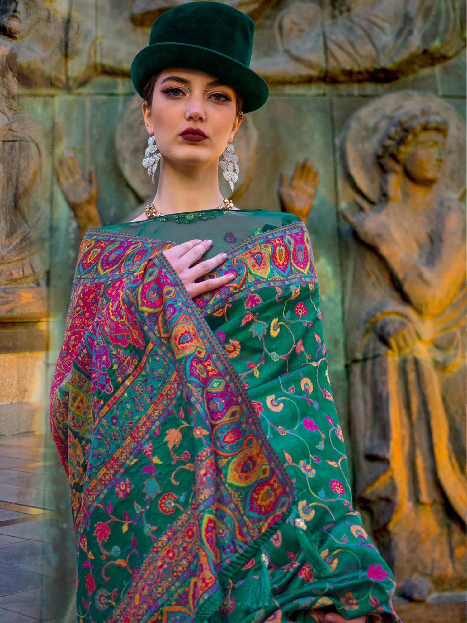 Saree Mall Women's Organza Green Woven Design Designer Saree With Blouse Piece-KSHNER353005 Modern Oversized Blouse
