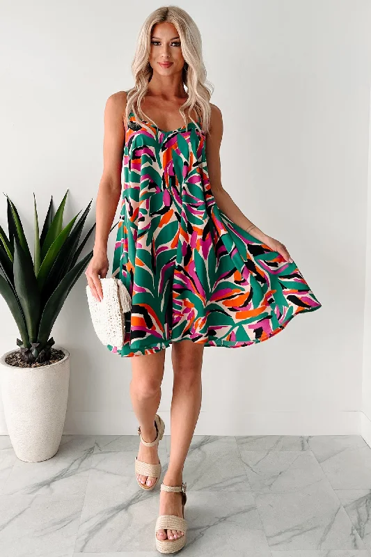 Free Spirit Sleeveless Printed Mini Dress (Kelly Green/Multi) Classic White Mini Dress