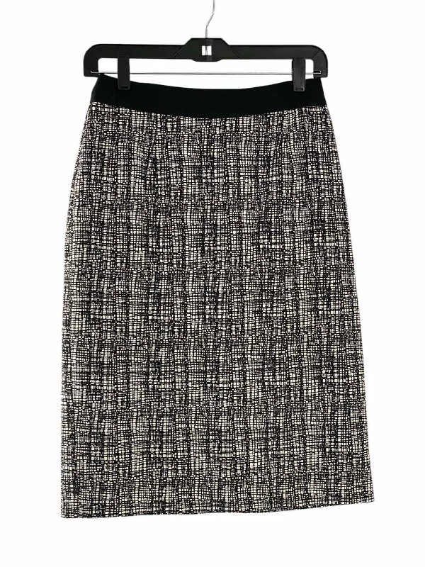 Halogen Size 4 Black White Print Skirt leather skirt bold