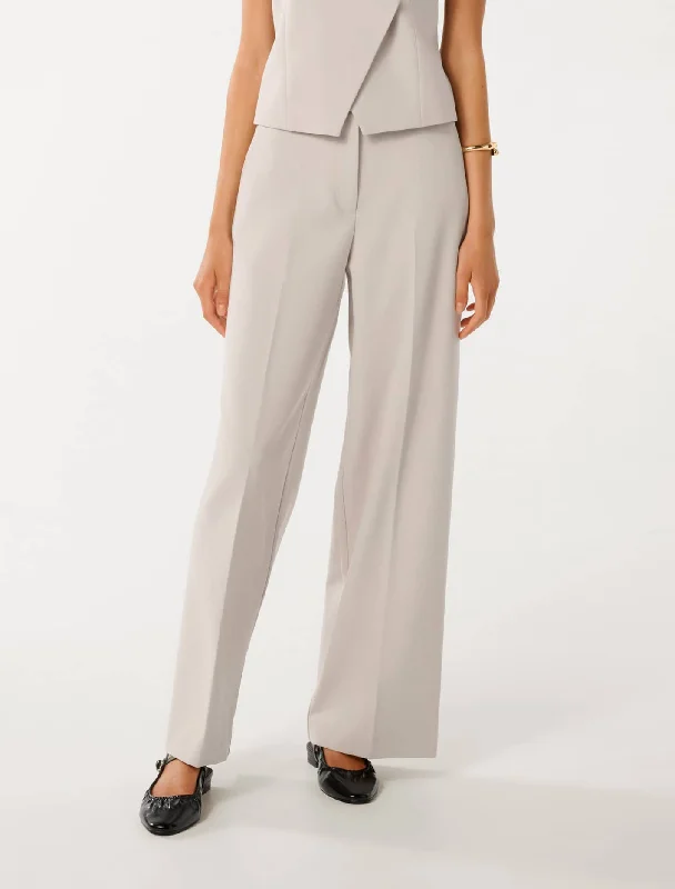 Light Pebble Suit