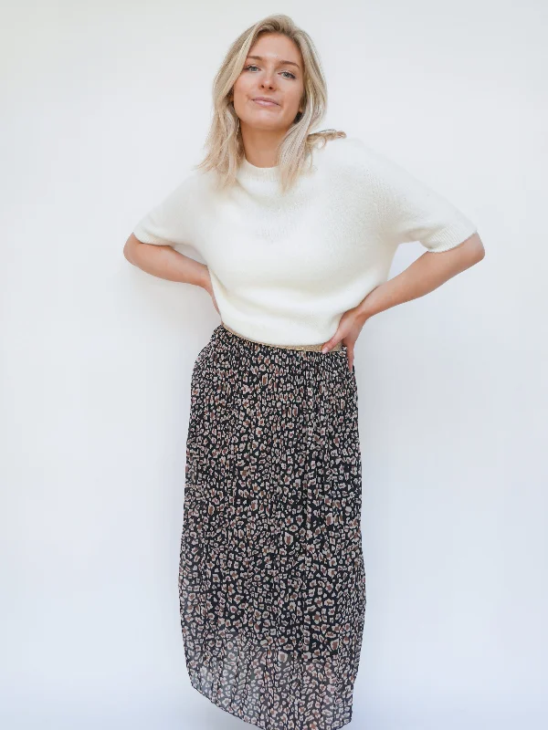 Selina Skirt Black floral skirt print