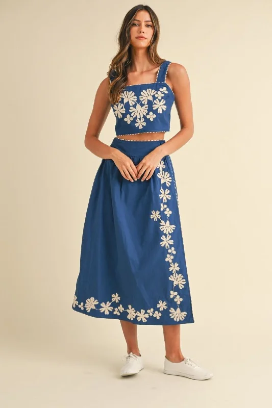EMBROIDERED MIDI SKIRT - NAVY button skirt front