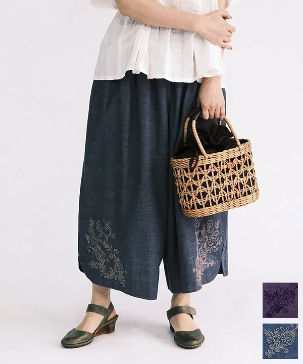 Vegetable and Flower Embroidery Chambray Wide Pants 25S448 [Expected to arrive in stock around March]. Cozy Full-Length Pants