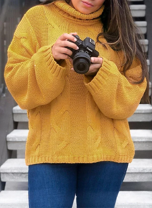 Autumnal Cable Knit Sweater - Oversized Fit Seamless Knitted Crochet