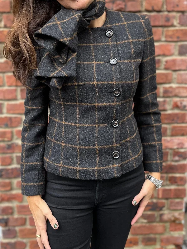 AKRIS Wool Jacket with Scarf / S-EUI36 Embroidered Jacket Appliqued Jacket Beaded Jacket AKRIS Wool Jacket with Scarf / S-EUI36 Embroidered Jacket Appliqued Jacket Beaded Jacket
